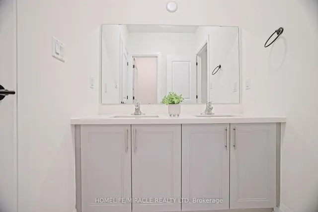 Additional image 33 of 4 Bavenden Cres