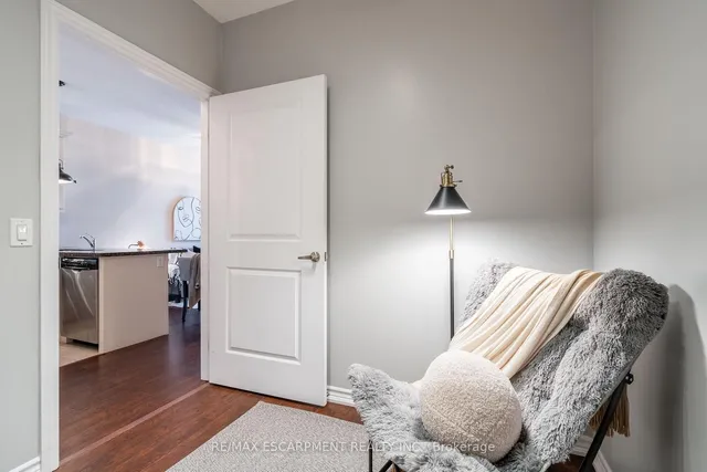 Additional image 10 of 95 Wilson St Unit 212