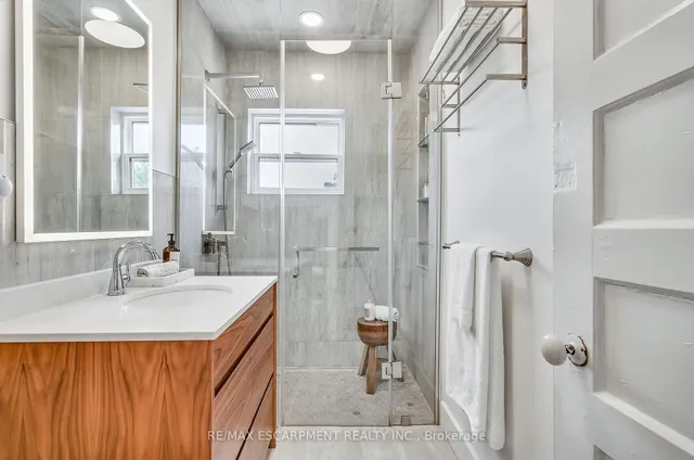 Additional image 23 of 53 Murray St