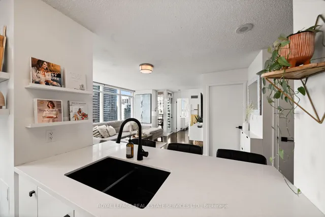 Additional image 10 of 11 Brunel Crt Unit 3906