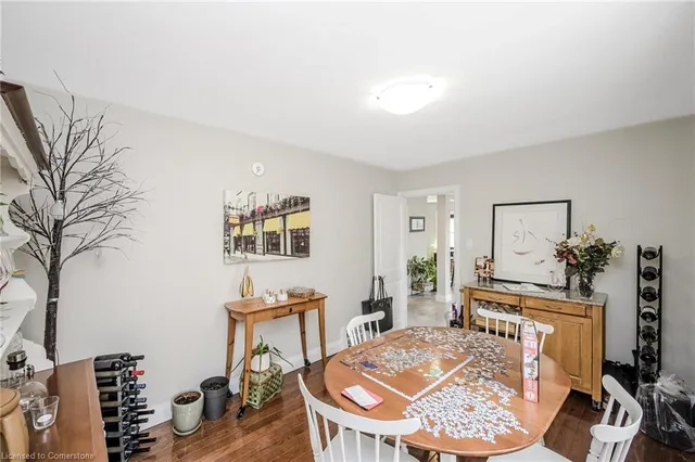 Additional image 16 of 143 Tuxedo Ave