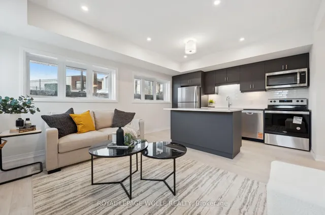 Additional image 3 of 15 Stauffer Woods Tr Unit A2