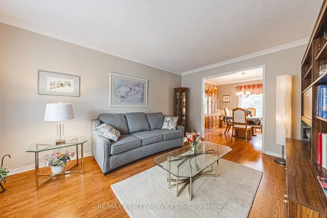 Additional image 4 of 17 Cox Cres