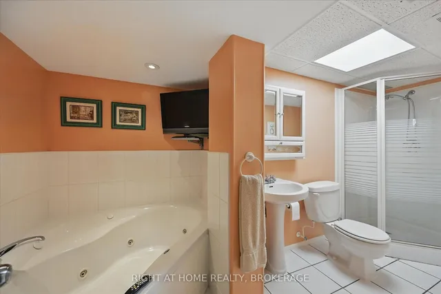 Additional image 31 of 253 Nakoma Rd