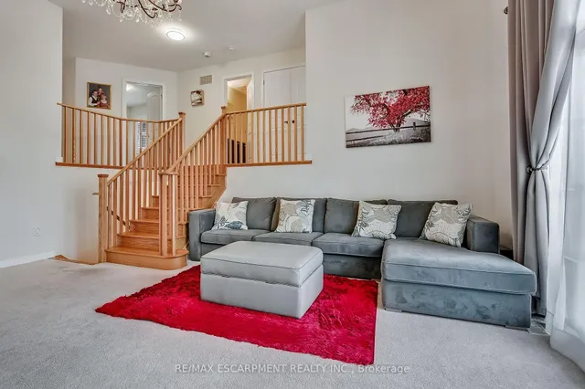 Additional image 16 of 110 Pagebrook Cres