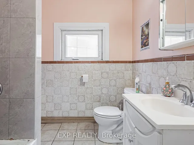 Additional image 6 of 371 Crawford St