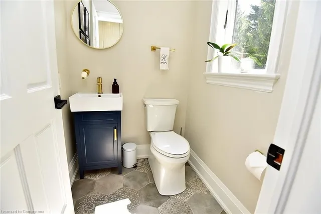 Additional image 23 of 39 Barnabas St