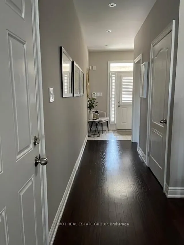 Additional image 5 of 1292 Clarriage Crt