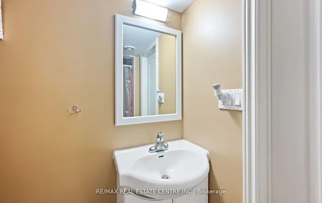 Additional image 43 of 750 Burnhamthorpe Rd Unit 35