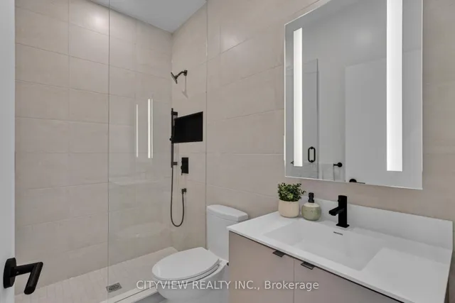 Additional image 20 of 500 Dupont St Unit PH13