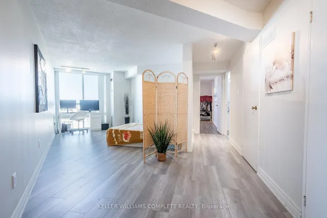 Additional image 17 of 3650 Kaneff Cres Unit 2302