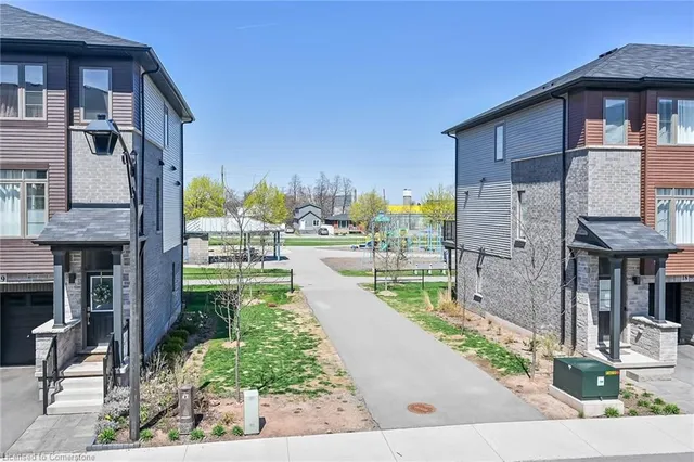 Additional image 27 of 575 Woodward Ave Unit 48