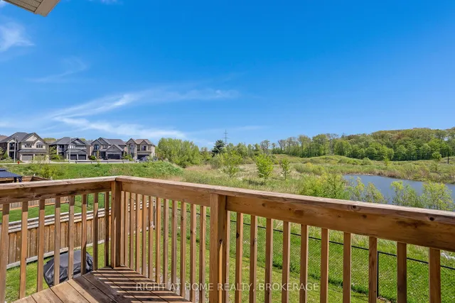 Additional image 21 of 19 Robarts Dr