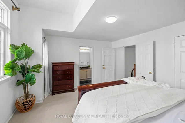 Additional image 23 of 5090 Fairview St Unit 20