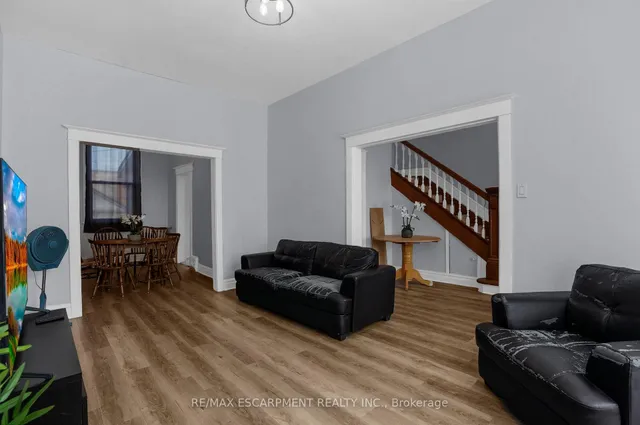 Additional image 5 of 11 Wright Ave