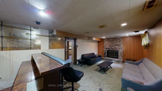 Additional image 20 of 7 Stockbridge Ave