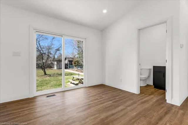 Additional image 10 of 42 Hixon Rd