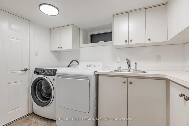 Additional image 25 of 999 Dufferin St