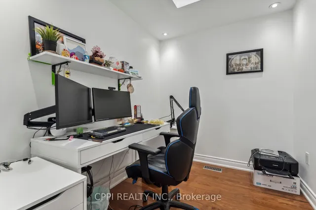 Additional image 11 of 2C Bexley Cres