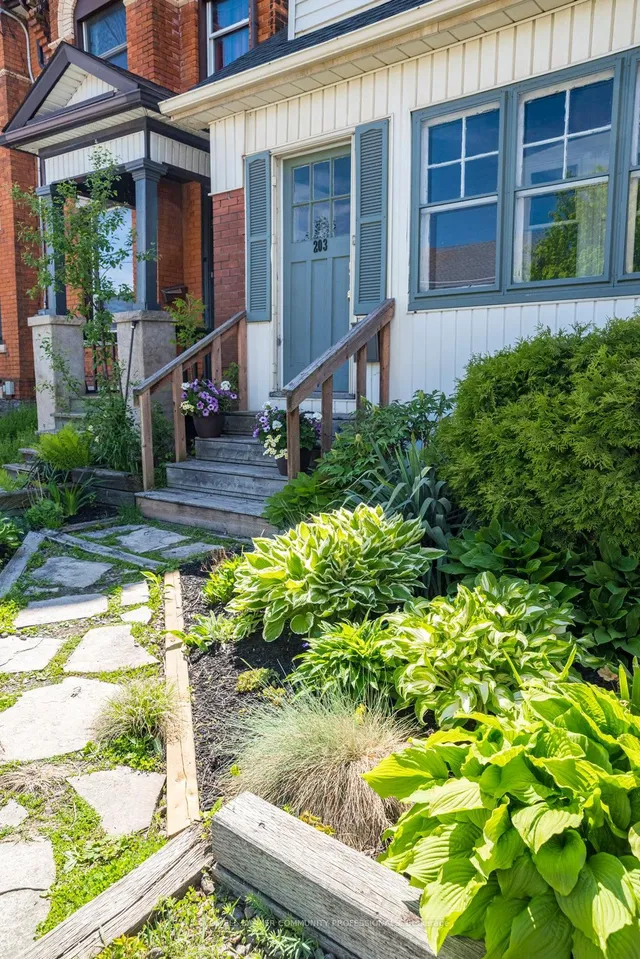 Additional image 3 of 203 Locke St