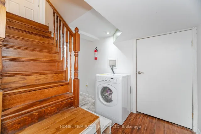 Additional image 27 of 20 Royal St