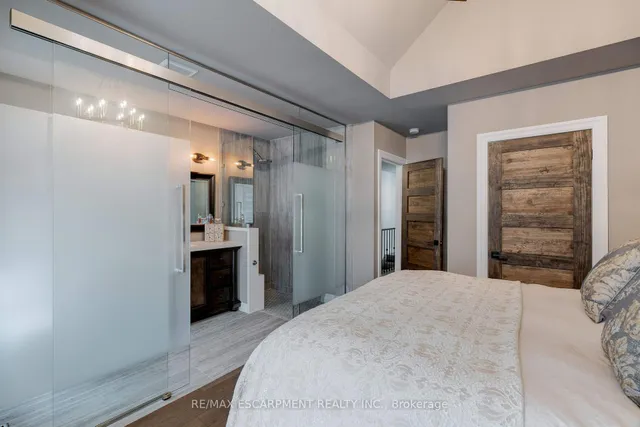 Additional image 19 of 61 Murray St