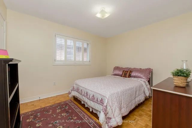 Additional image 18 of 10 Wildberry Cres