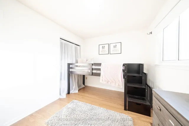 Additional image 21 of 132 Stillwater Cres