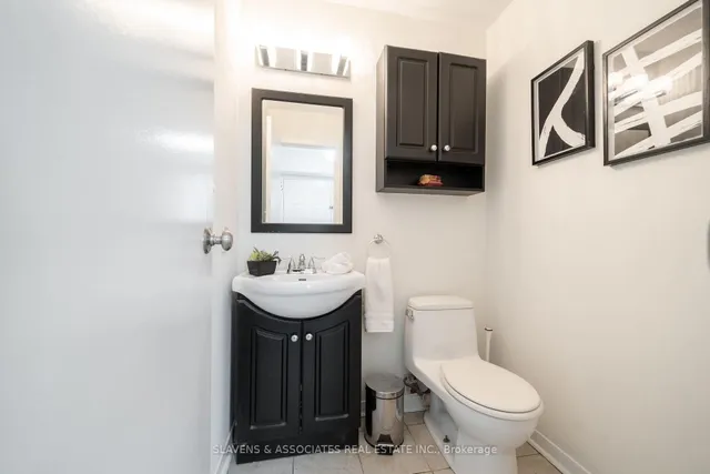 Additional image 12 of 132 Stillwater Cres