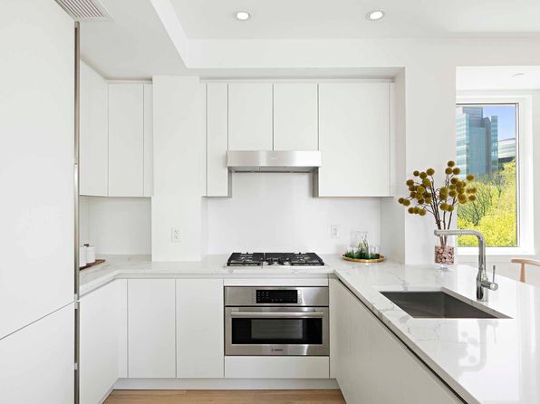 320 W 135th St APT 3A, New York, NY 10030