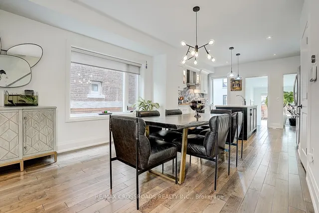 Additional image 20 of 28 Chisholm Ave