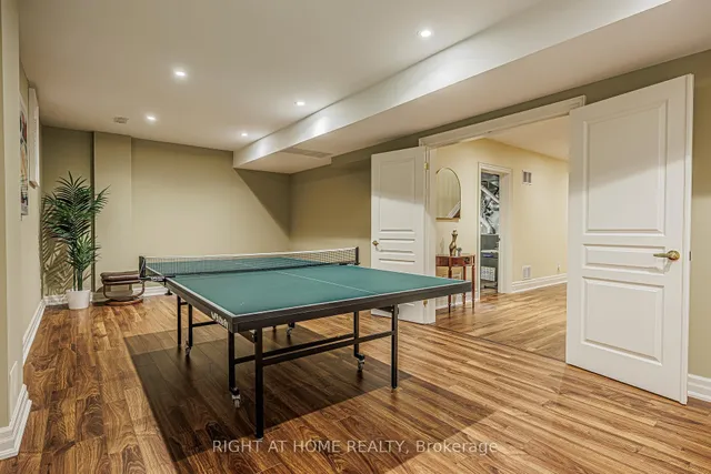 Additional image 38 of 2 Fairway Rd