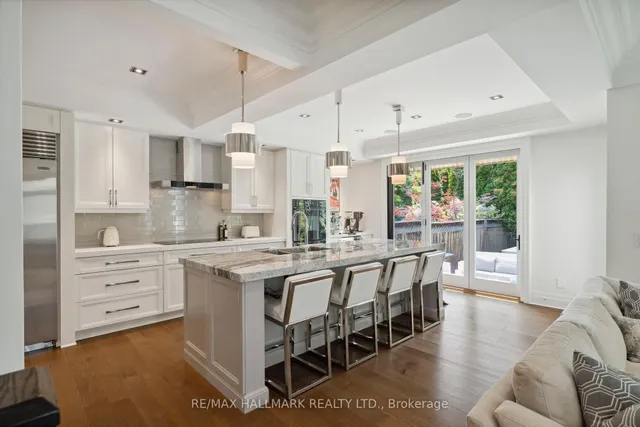 Additional image 5 of 2092 PINEVALLEY Cres