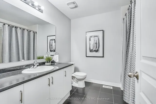 Additional image 20 of 163 Lormont Blvd