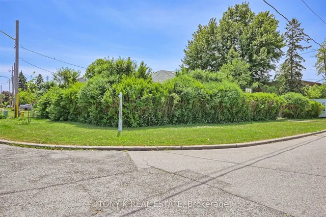 Additional image 14 of 43 Boem Ave