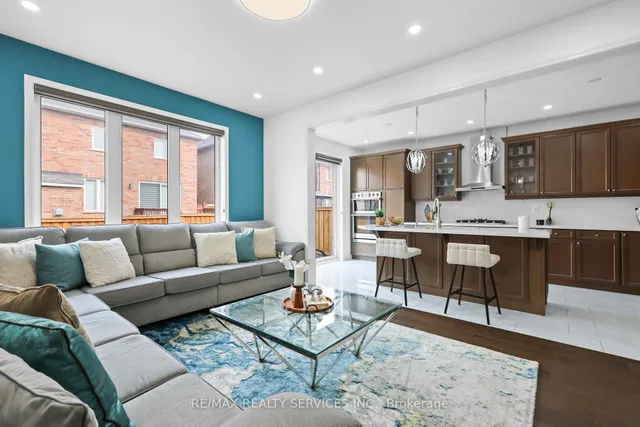 Additional image 13 of 26 Troyer St