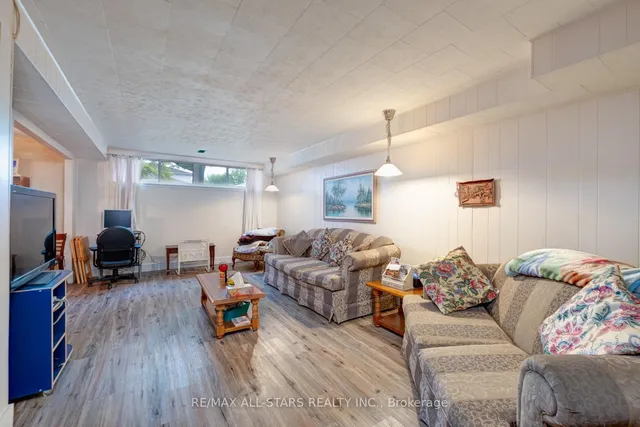 Additional image 6 of 3294 Klaiman Dr