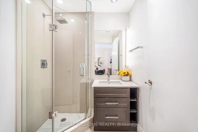 Additional image 30 of 21 Clairtrell Rd Unit 213