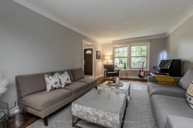 Additional image 11 of 6 Carl Cres