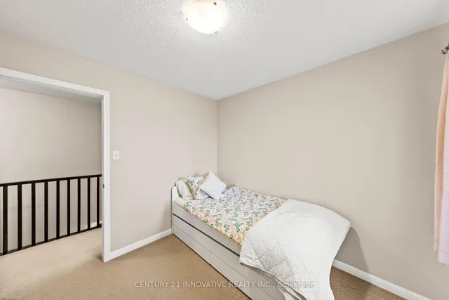 Additional image 42 of 324 Dymott Ave