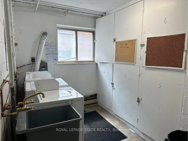 Additional image 38 of 981 Mohawk Rd