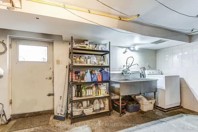 Additional image 30 of 66 Cartwright Ave