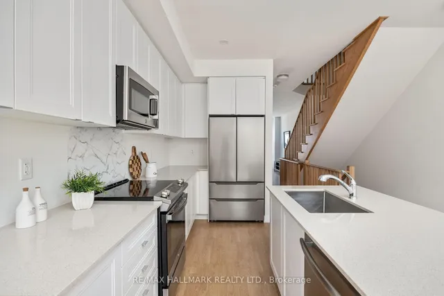 Additional image 9 of 1571 Midland Ave