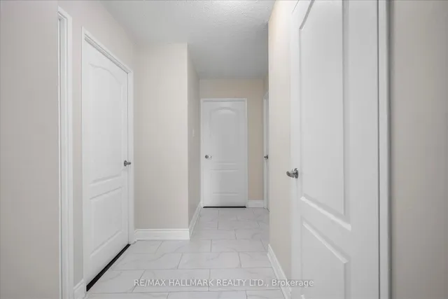 Additional image 16 of 3 Lisa St Unit 410