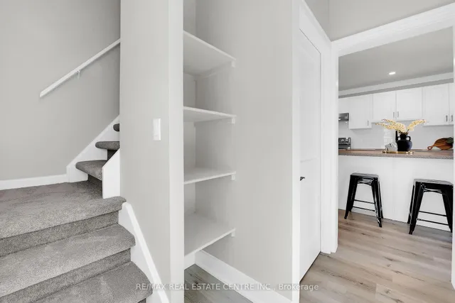 Additional image 15 of 70 Robins Ave