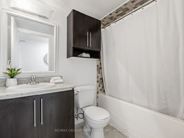 Additional image 16 of 6 Rosebank Dr Unit PH G