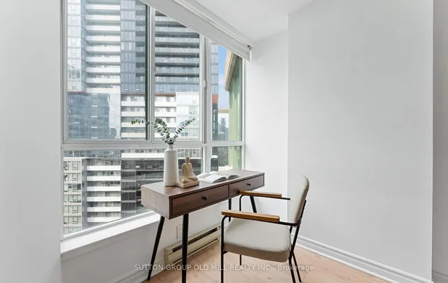 Additional image 30 of 38 Elm St Unit 2700