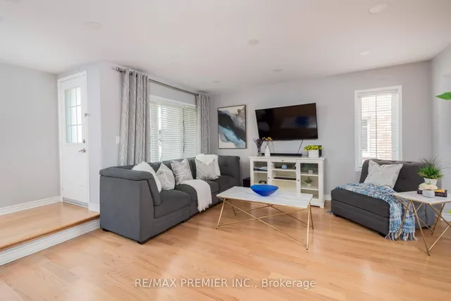 Additional image 7 of 365 Murray Ross Pkwy Unit 28