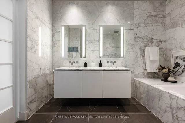 Additional image 26 of 180 University Ave Unit 6104