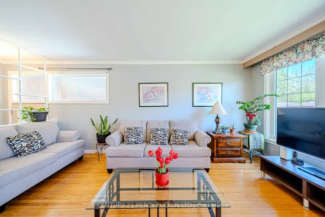 Additional image 48 of 98 Mossbank Dr